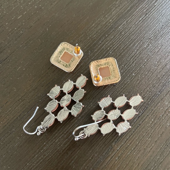 2 pairs of pink earrings for the price of one - Picture 3 of 3